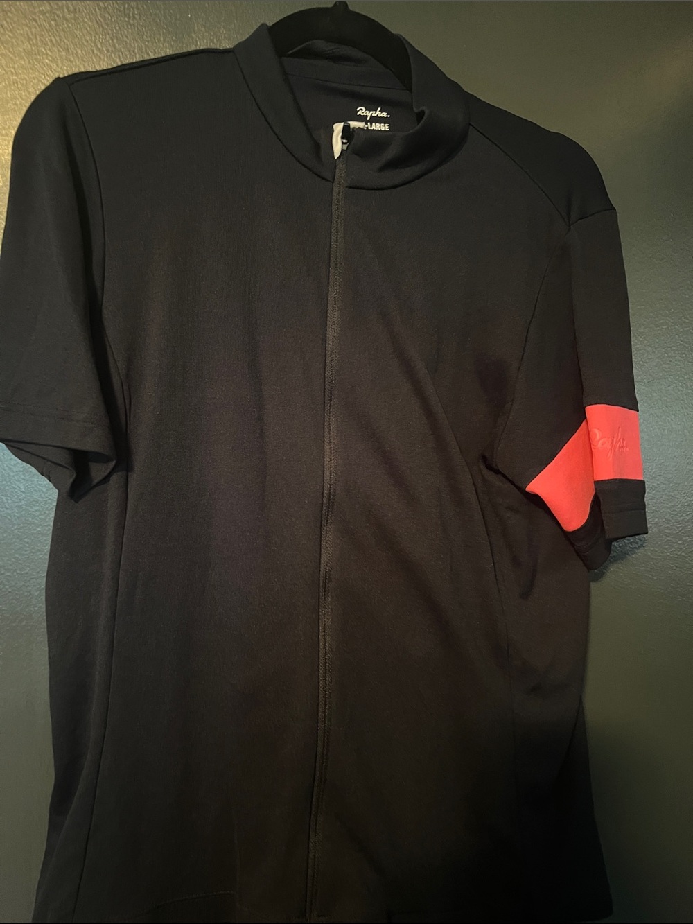 Rapha Black Short-Sleeve Cycling Jersey navy with fuschia